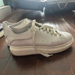 used alexander mcqueen men sneakers